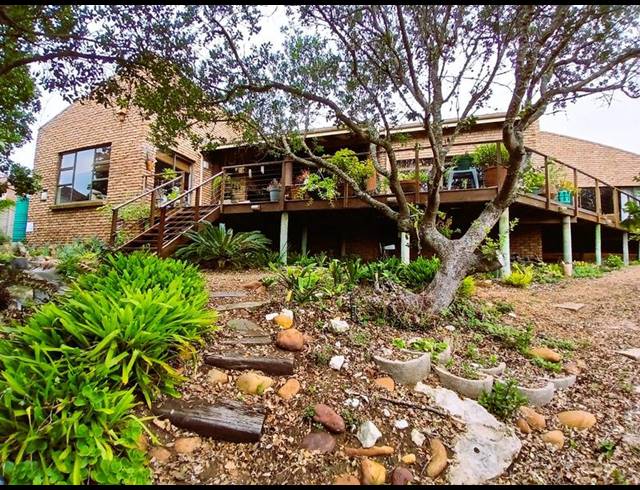 3 BEDROOM HOUSE FOR SALE IN STILBAAI-WES